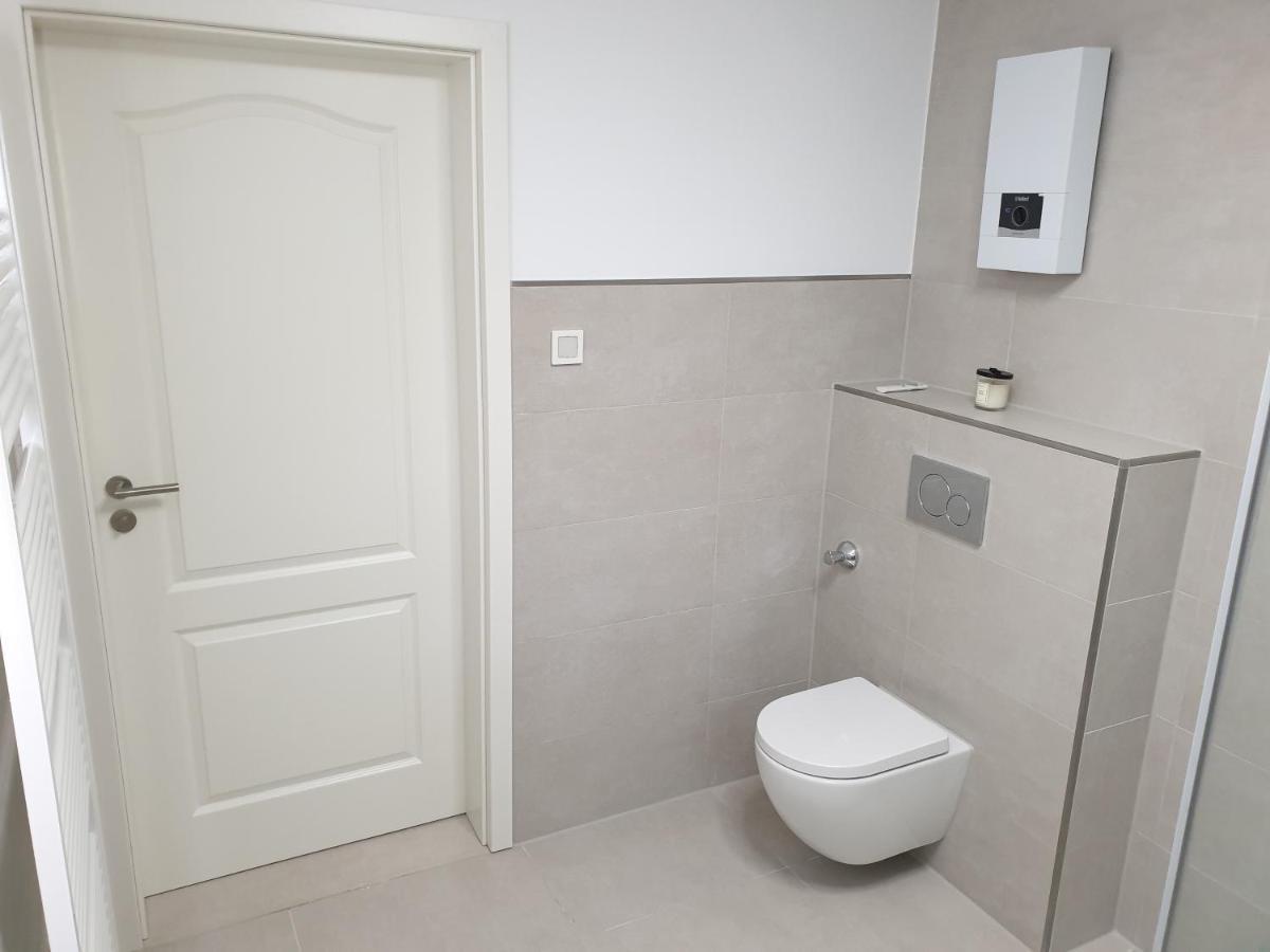 Schoene Wohnung Ueber Wissen Esterno foto