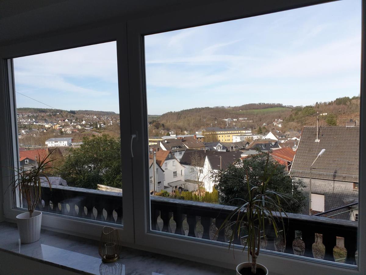 Schoene Wohnung Ueber Wissen Esterno foto